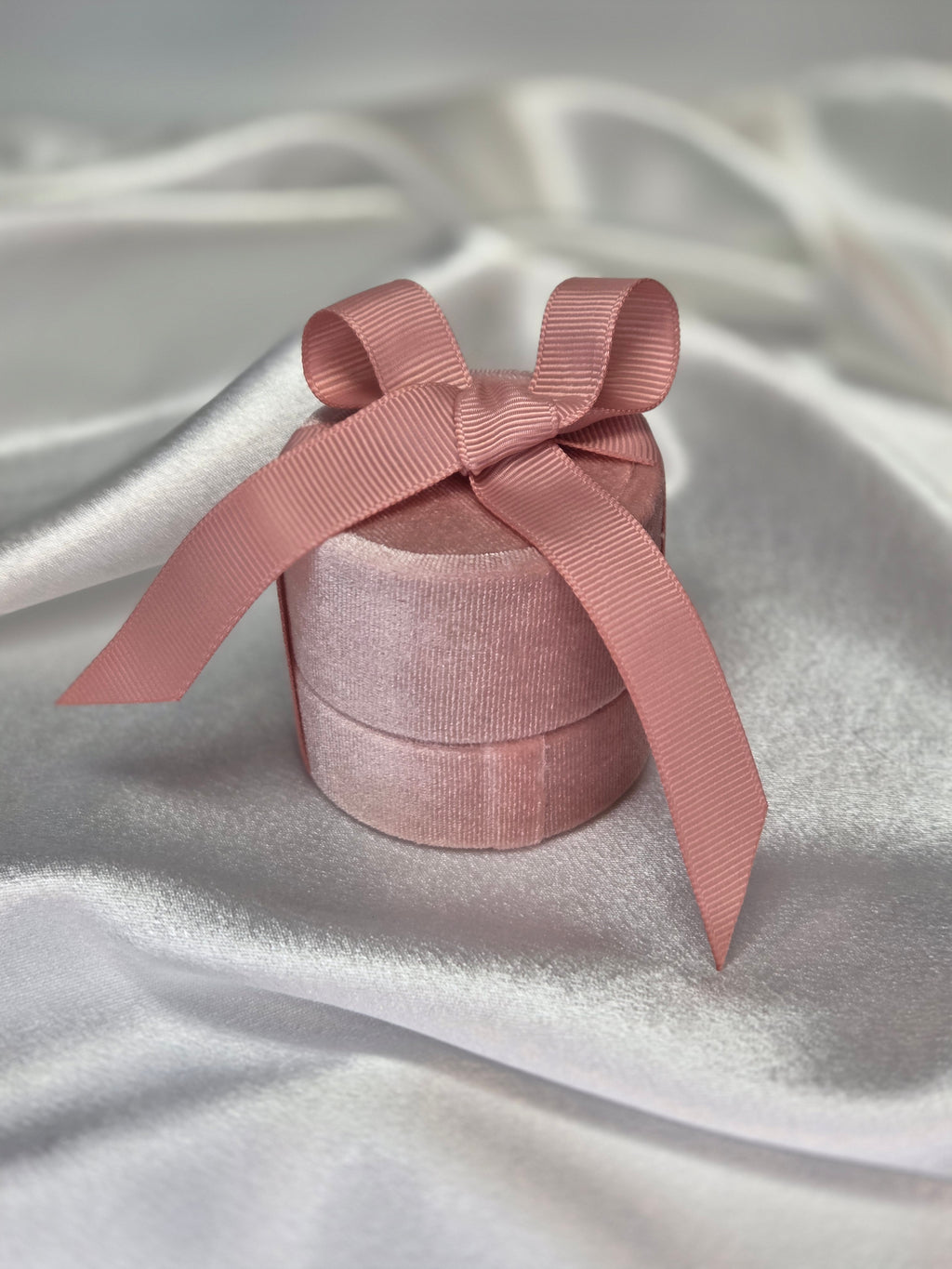 Belle Gold Filled Heart Silk Bracelet